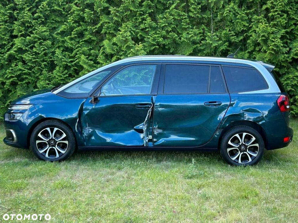 Citroën C4 SpaceTourer PureTech 130 Stop&Start SHINE - 6