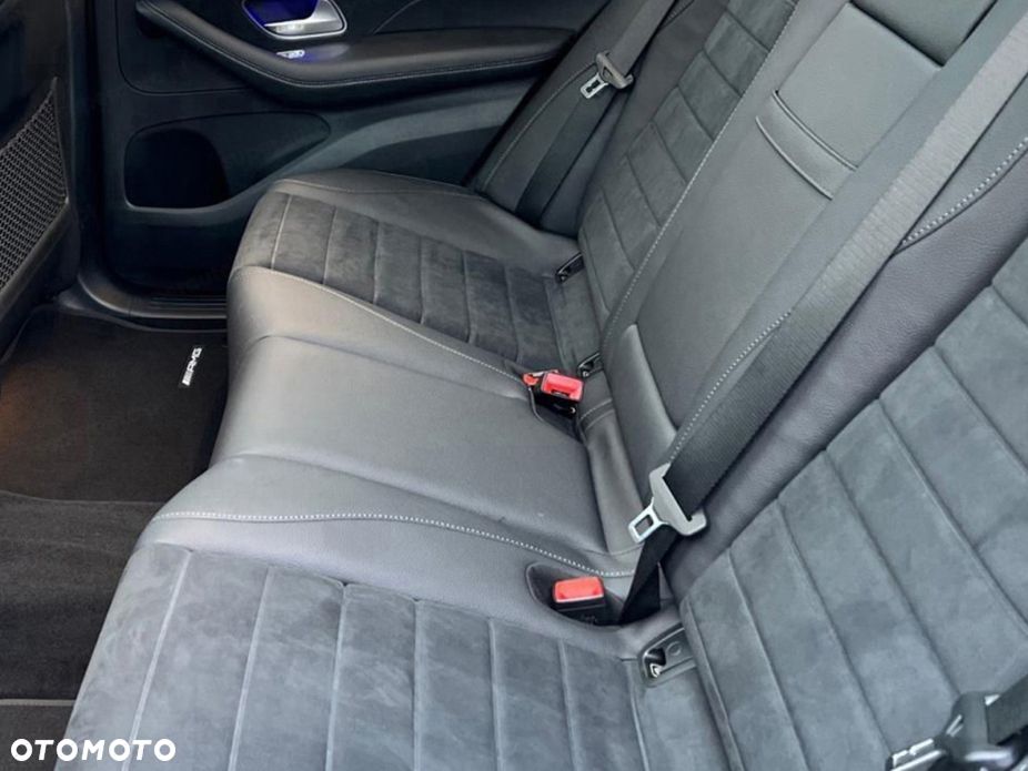 Mercedes-Benz GLE 300 d mHEV 4-Matic AMG Line - 18