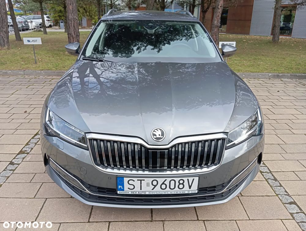 Skoda Superb 2.0 TDI SCR Style DSG - 2