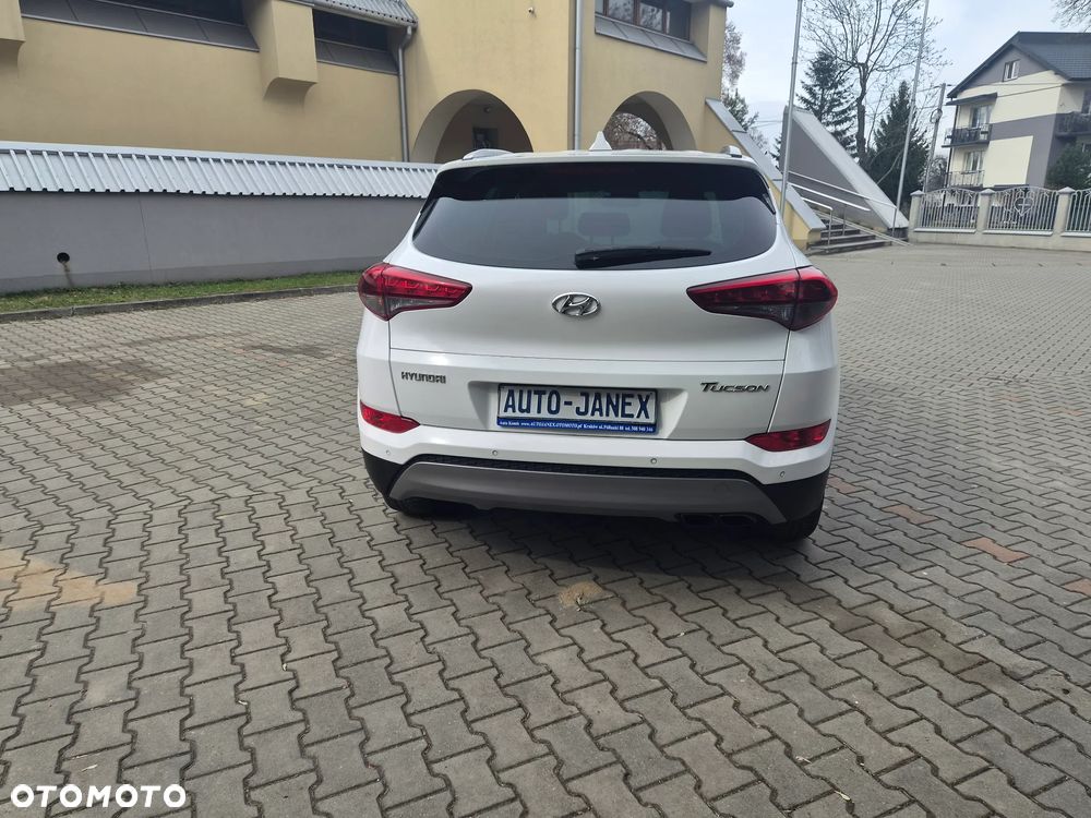 Hyundai Tucson 1.6 GDi 4WD Style - 11