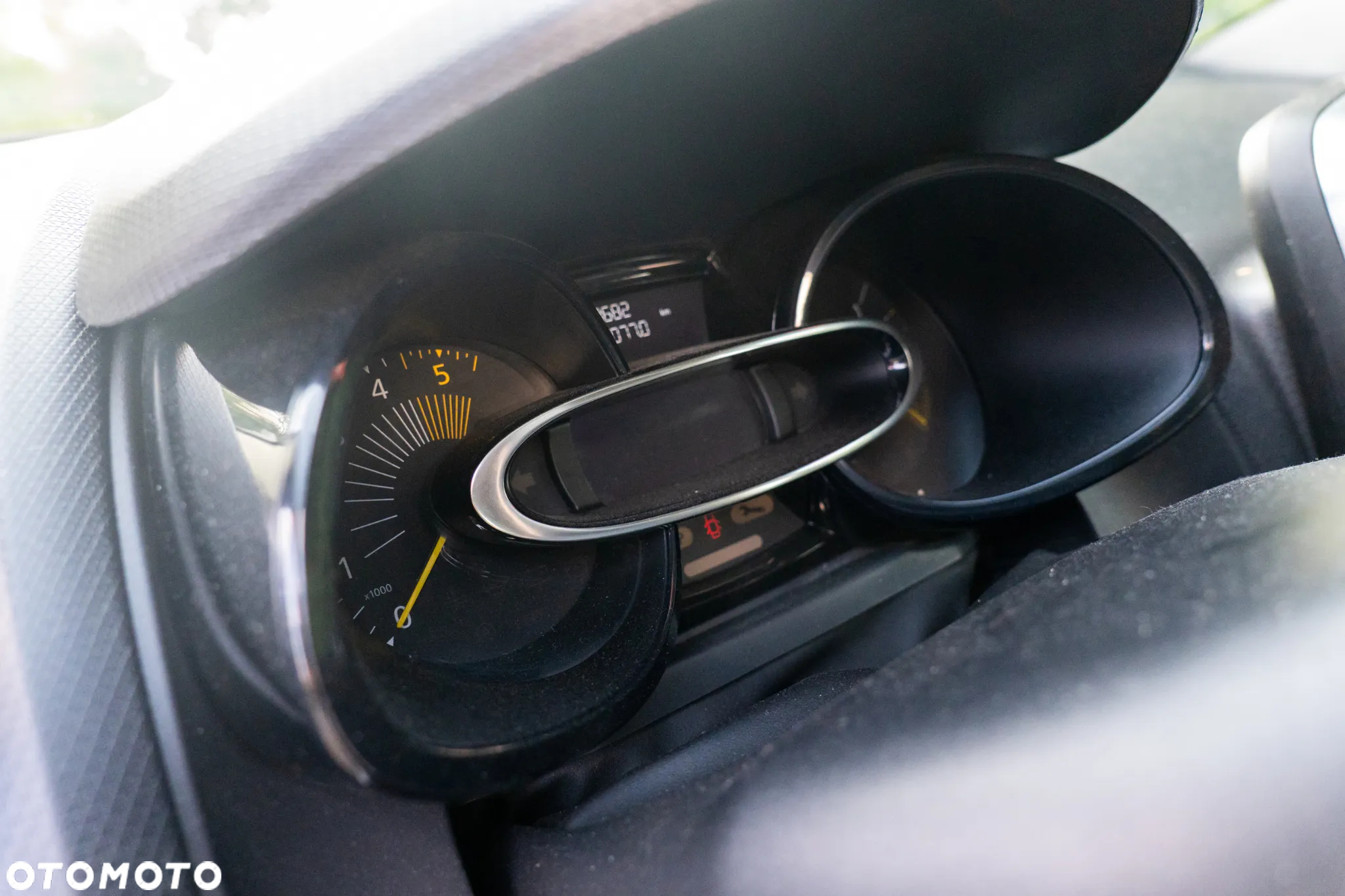 Renault Clio - 13