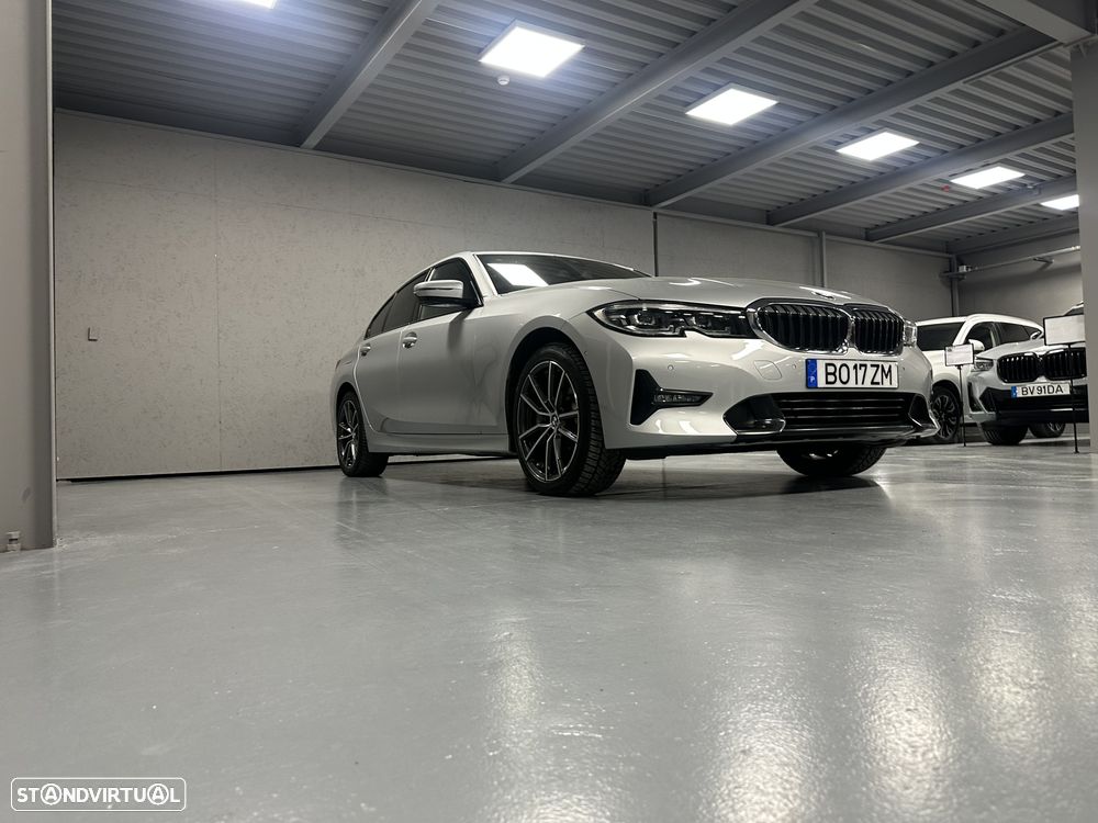 BMW 330 e Aut. Sport Line - 2