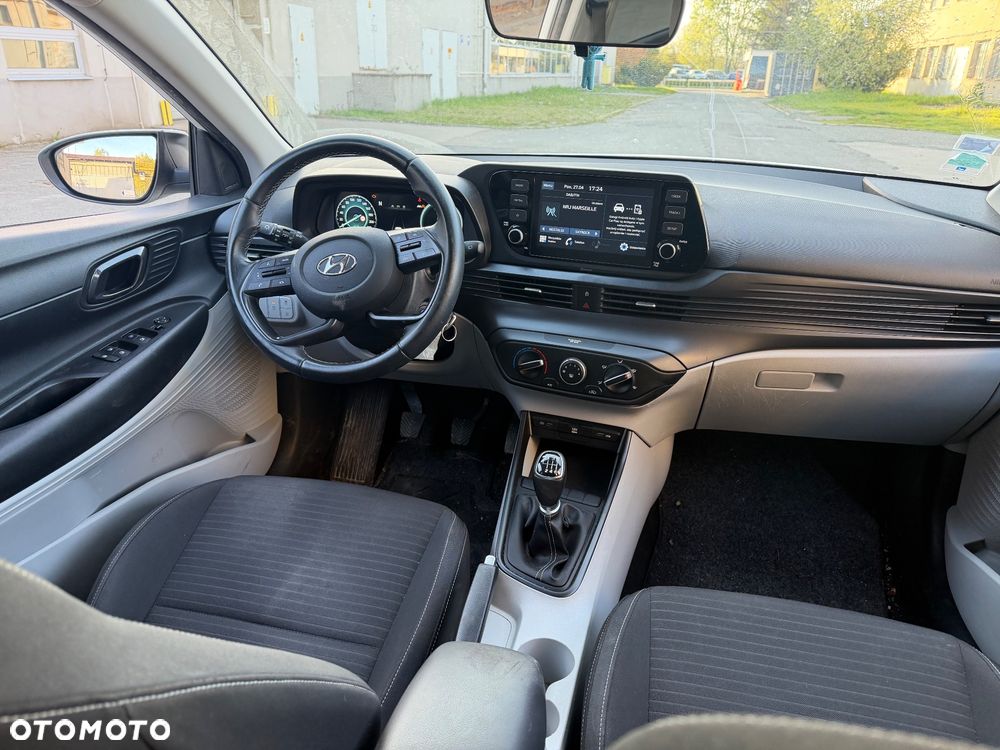 Hyundai i20 - 23