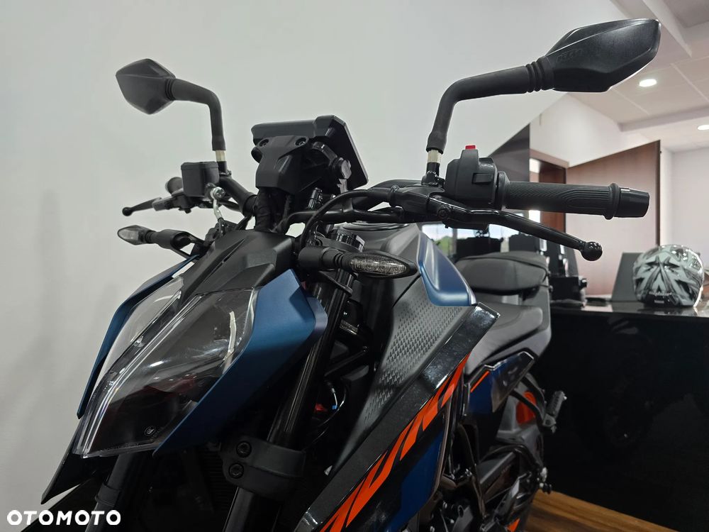 KTM Duke - 10