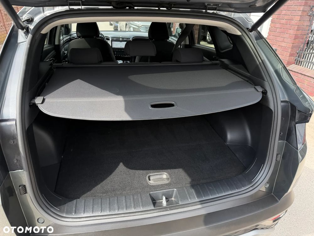 Hyundai Tucson 1.6 T-GDi HEV Executive 4WD - 35