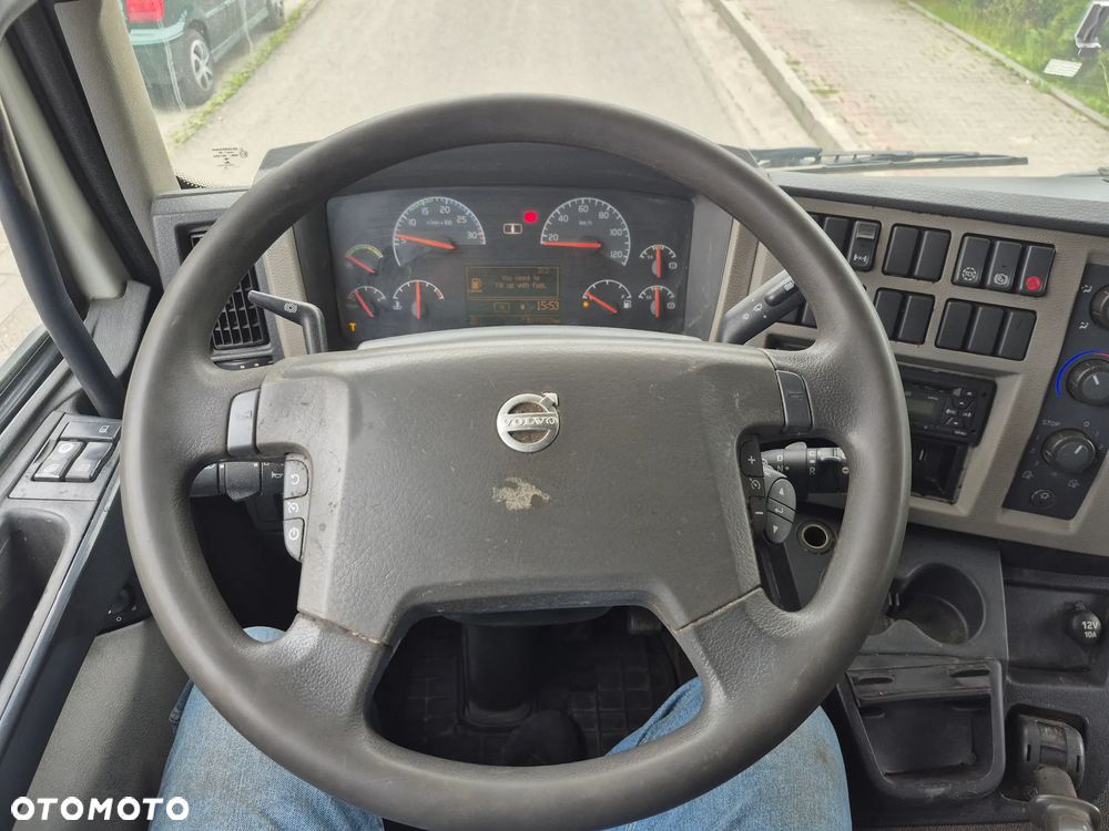 Volvo FL 260 - 9