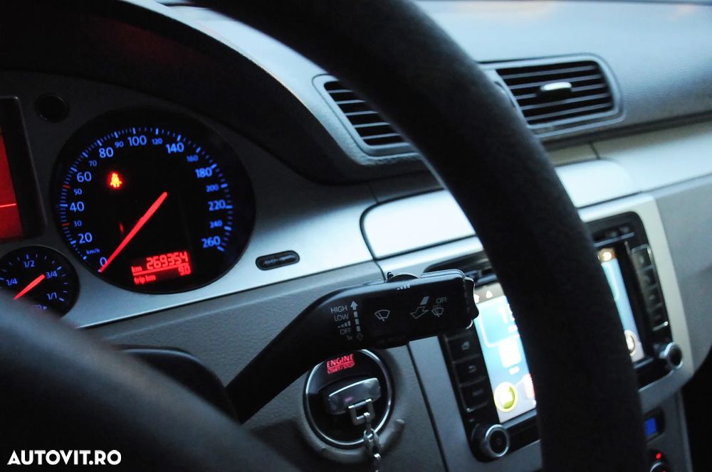 Volkswagen Passat - 10