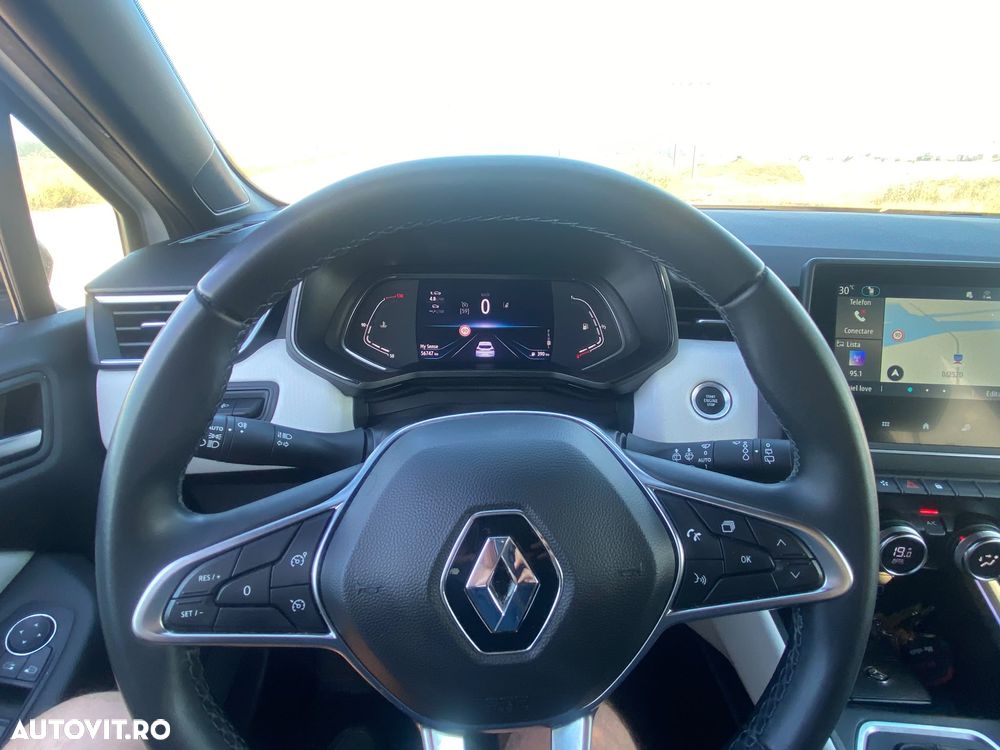Renault Clio V TCe 90 CVT Techno - 9