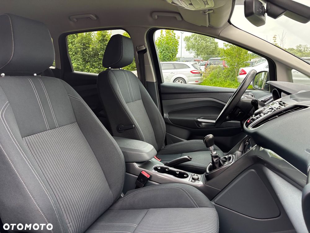 Ford C-MAX 1.6 TDCi Start-Stop-System Titanium - 31