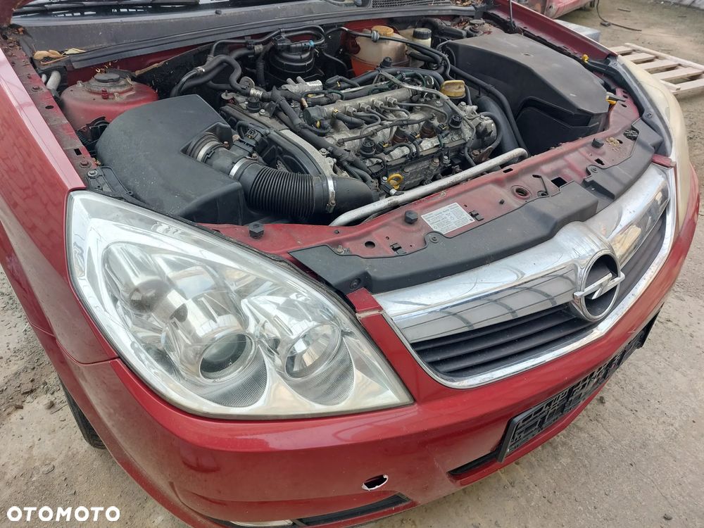 Silnik kompletny Opel Vectra C Signum 1,9 CDTI 16 V 150 KM 2007r - 2