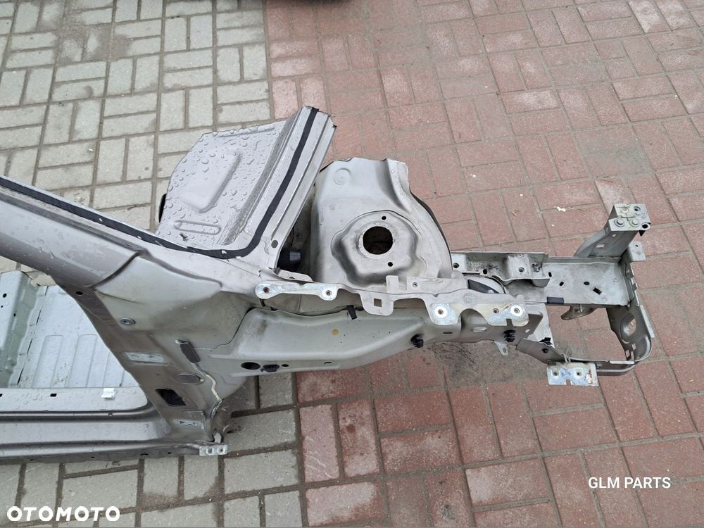peugeot 2008 ćwiartka prawa podłużnica próg - 5
