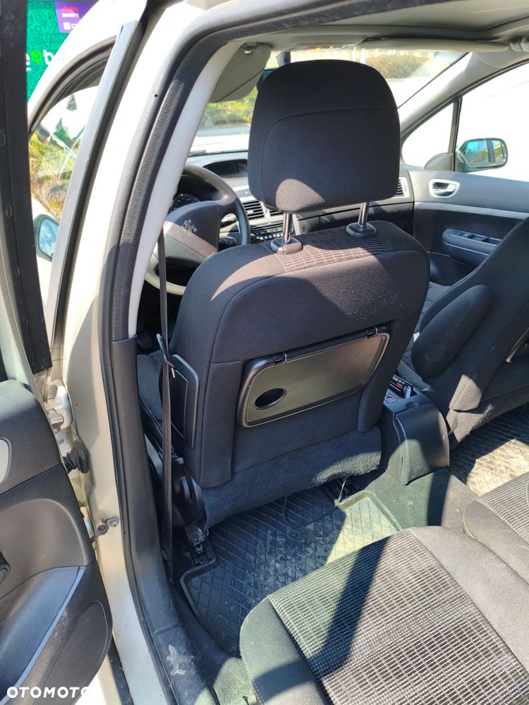 Peugeot 307 1.6 - 18