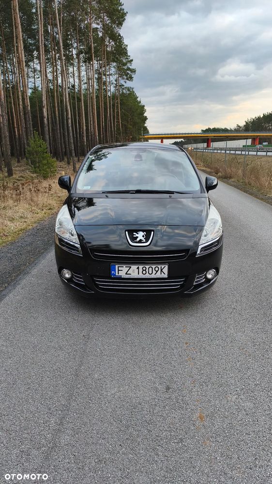 Peugeot 5008 - 3