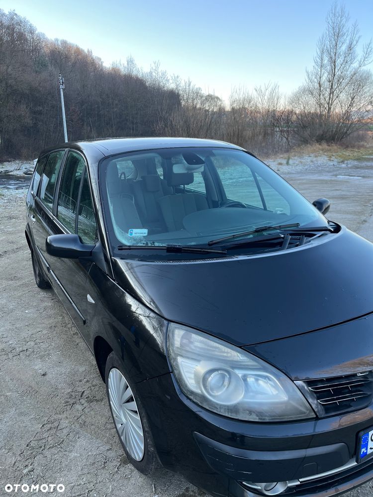 Renault Grand Scenic - 2