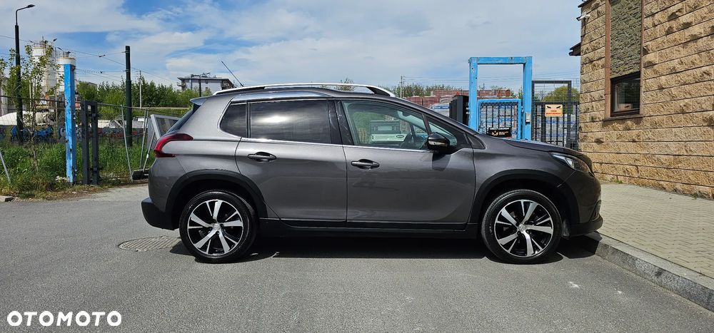 Peugeot 2008 PureTech 110 Stop&Start Allure - 21