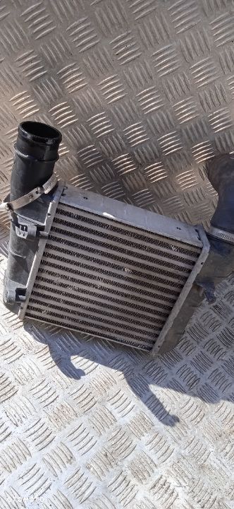 Intercooler Lewy 8E0145805F VW Audi a4 B6 B7 1.9 TDi - 2