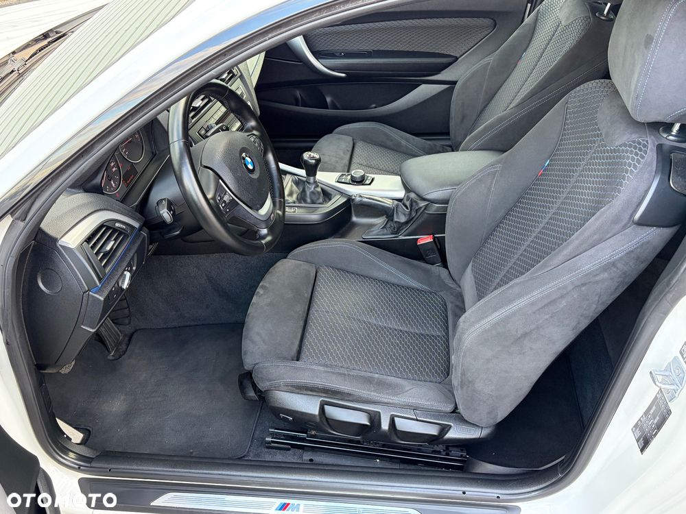 BMW Seria 1 118i M Sport - 12