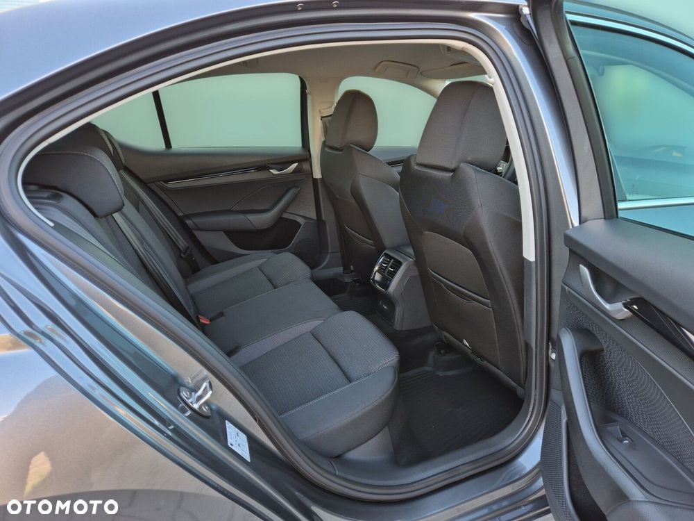 Skoda Octavia - 14