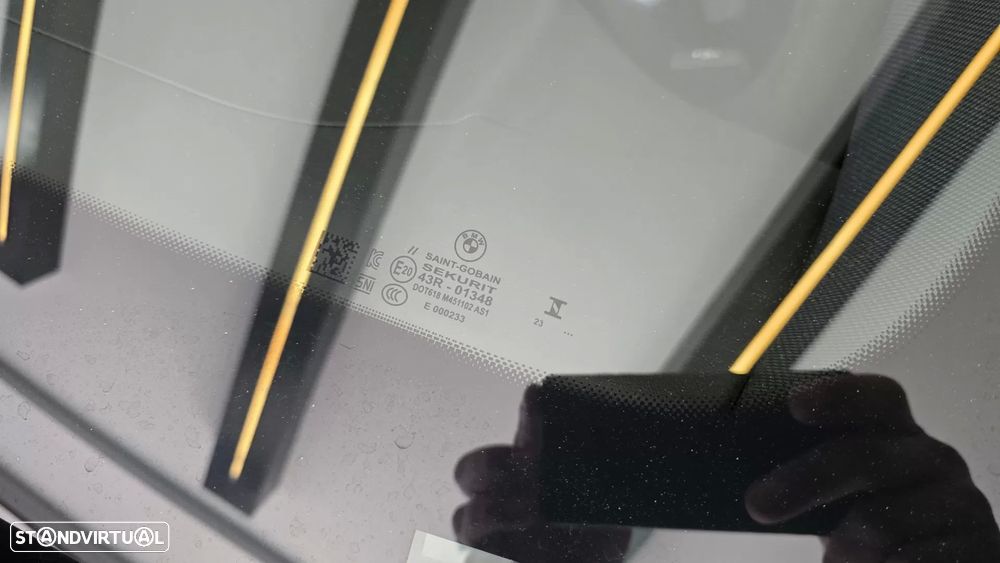 BMW 530 e Pack Desportivo M - 28