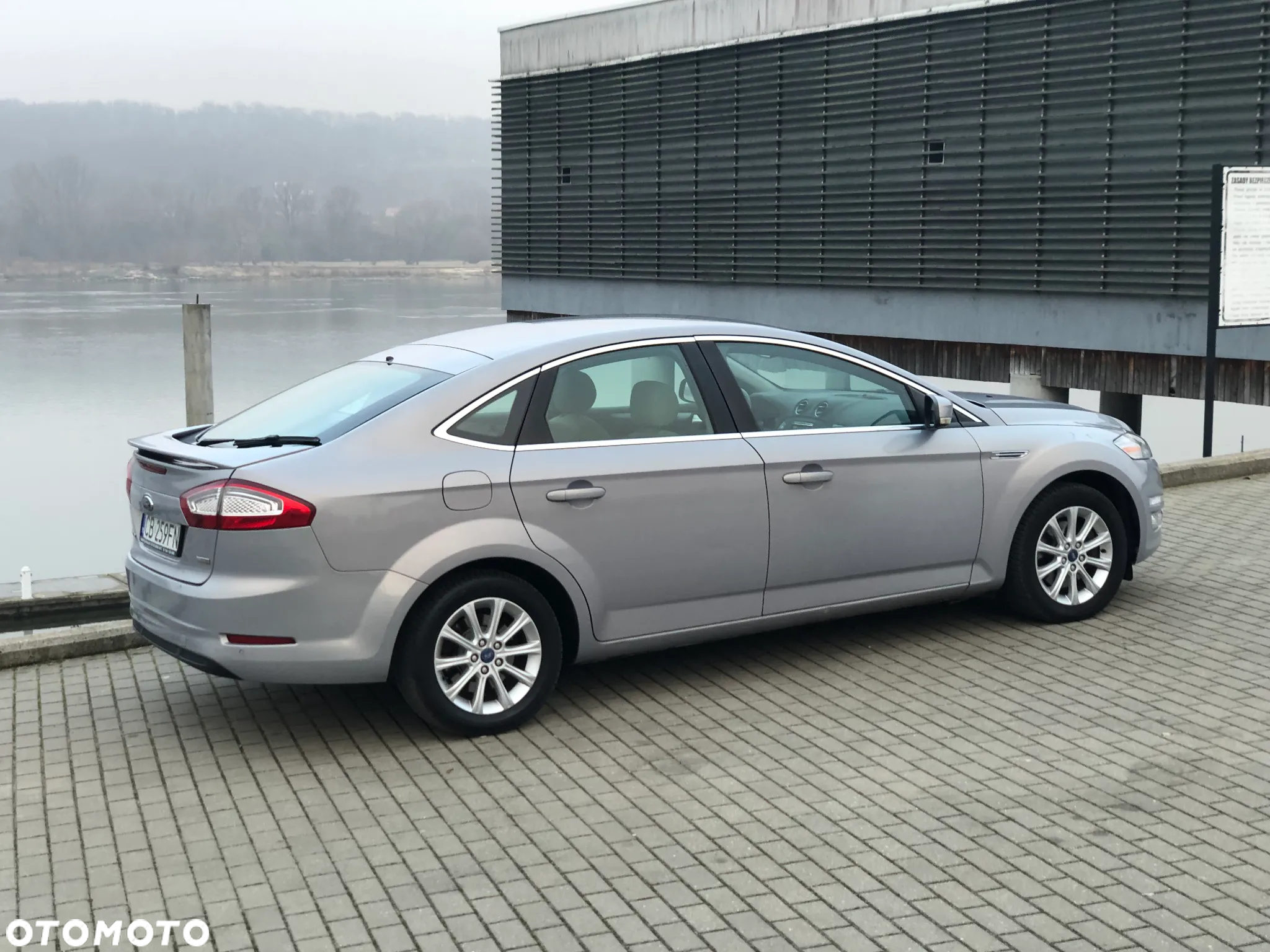 Ford Mondeo - 19