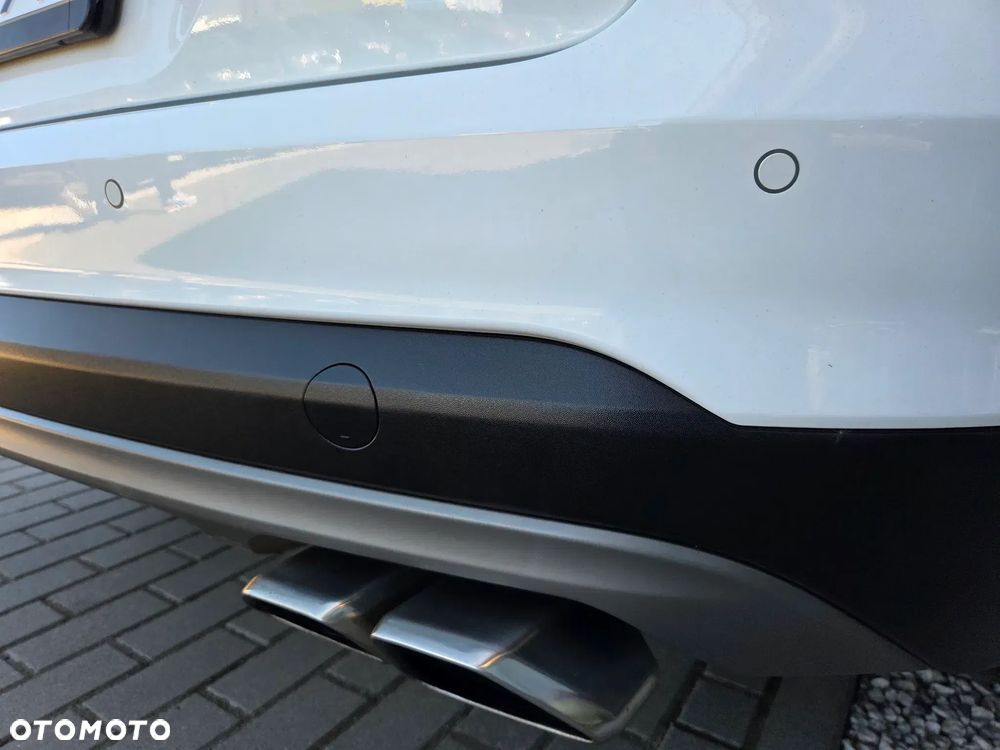 Hyundai Tucson blue 1.6 CRDi 2WD DCT Premium - 10