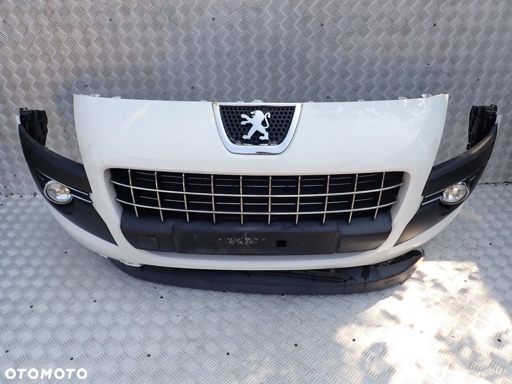 ZDERZAK PRZÓD PEUGEOT 3008 BIAŁY - 1