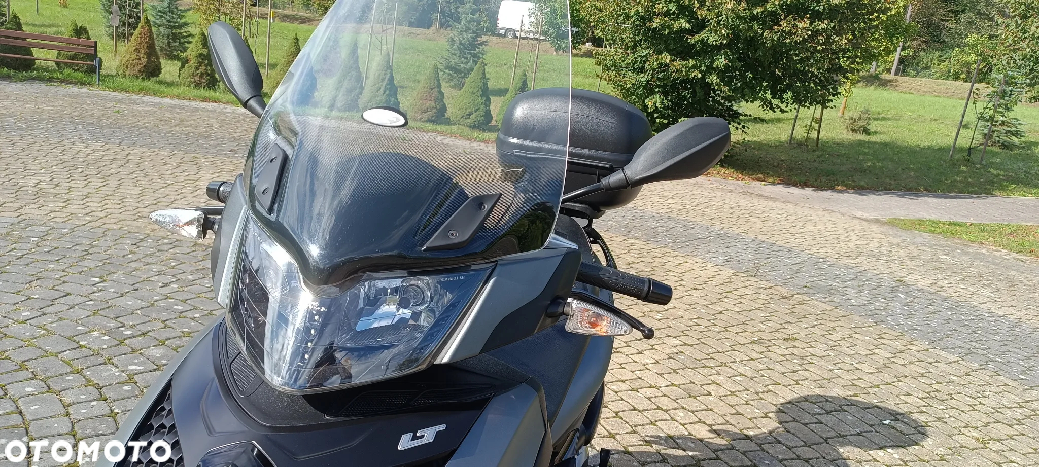 Piaggio MP-3 - 38