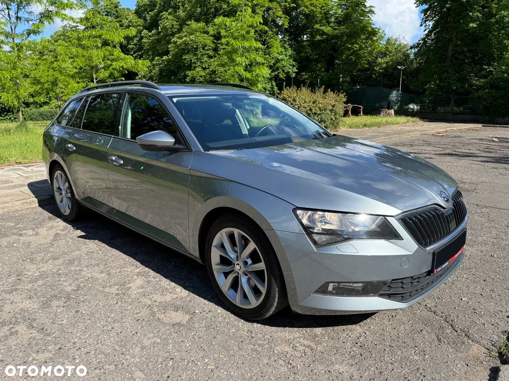Skoda Superb 1.4 TSI ACT Ambition - 2