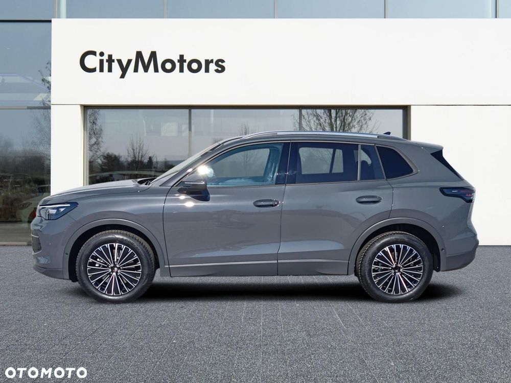 Volkswagen Tiguan - 4