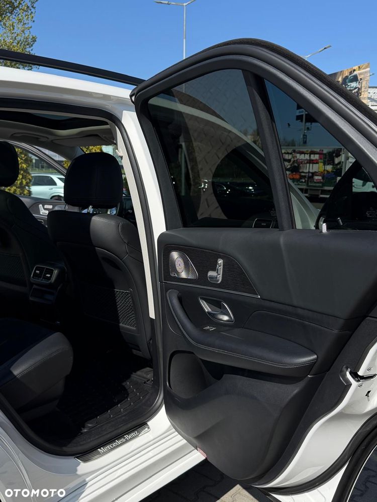 Mercedes-Benz GLE - 21