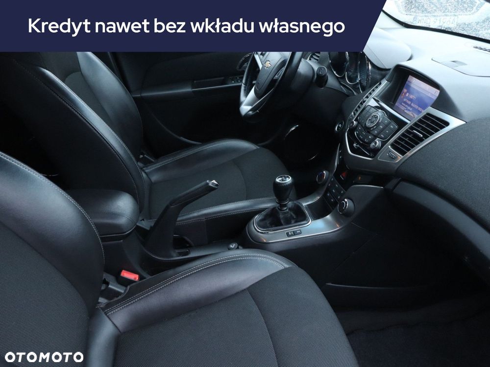 Chevrolet Cruze - 11