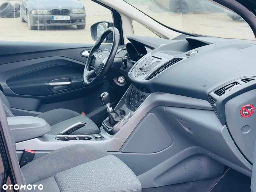 Ford C-MAX - 13