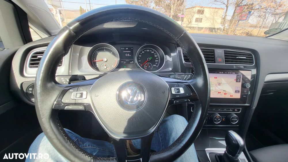 Volkswagen Golf 2.0 TDI (BlueMotion Technology) DSG Comfortline - 13