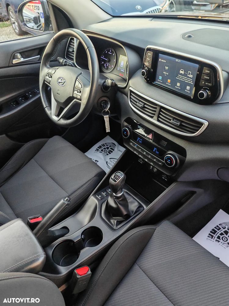 Hyundai Tucson 1.6 CRDi 2WD Select - 26