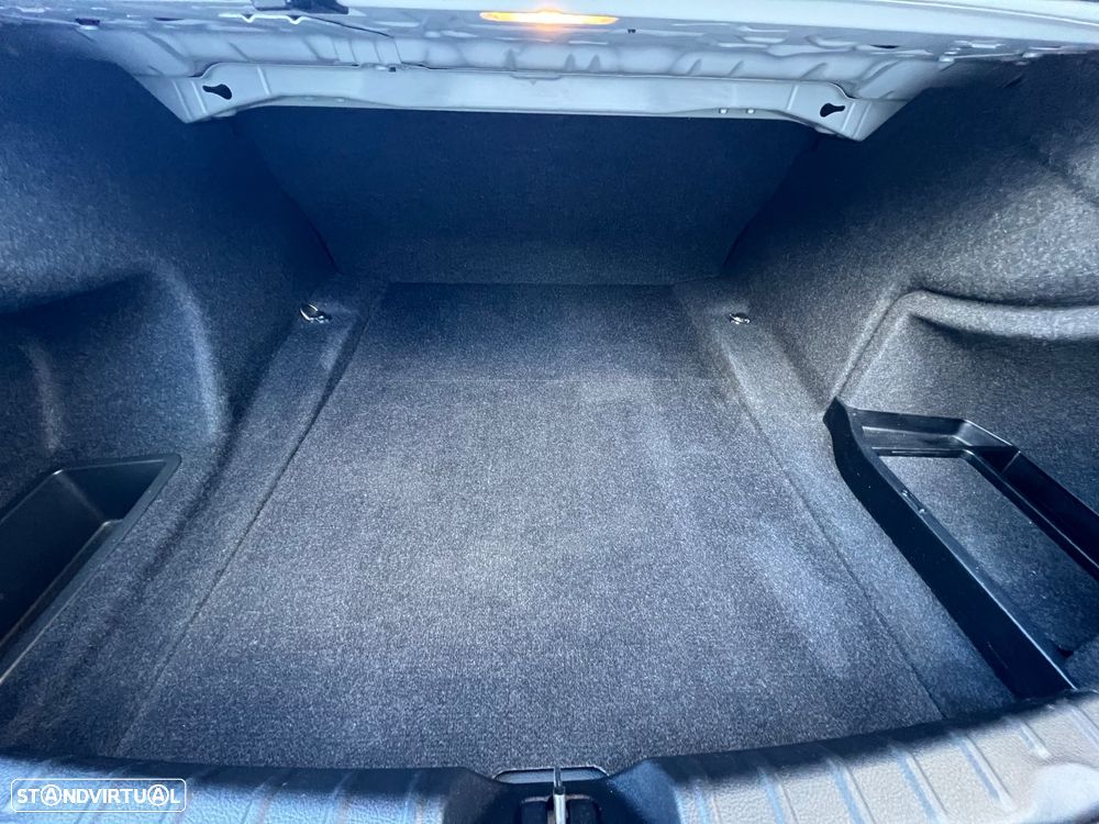 BMW 318 d Line Modern - 58