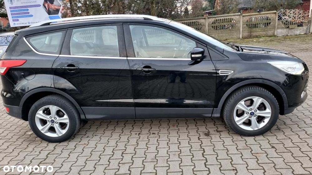 Ford Kuga 2.0 TDCi 4x4 Titanium - 3