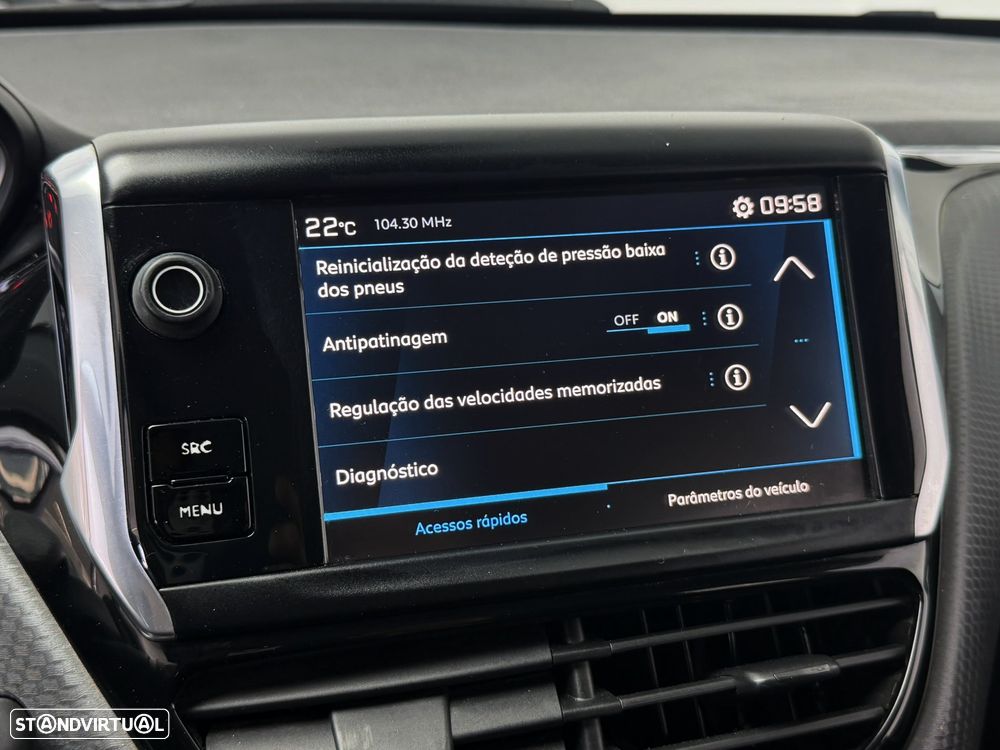 Peugeot 2008 1.2 PureTech Style - 22