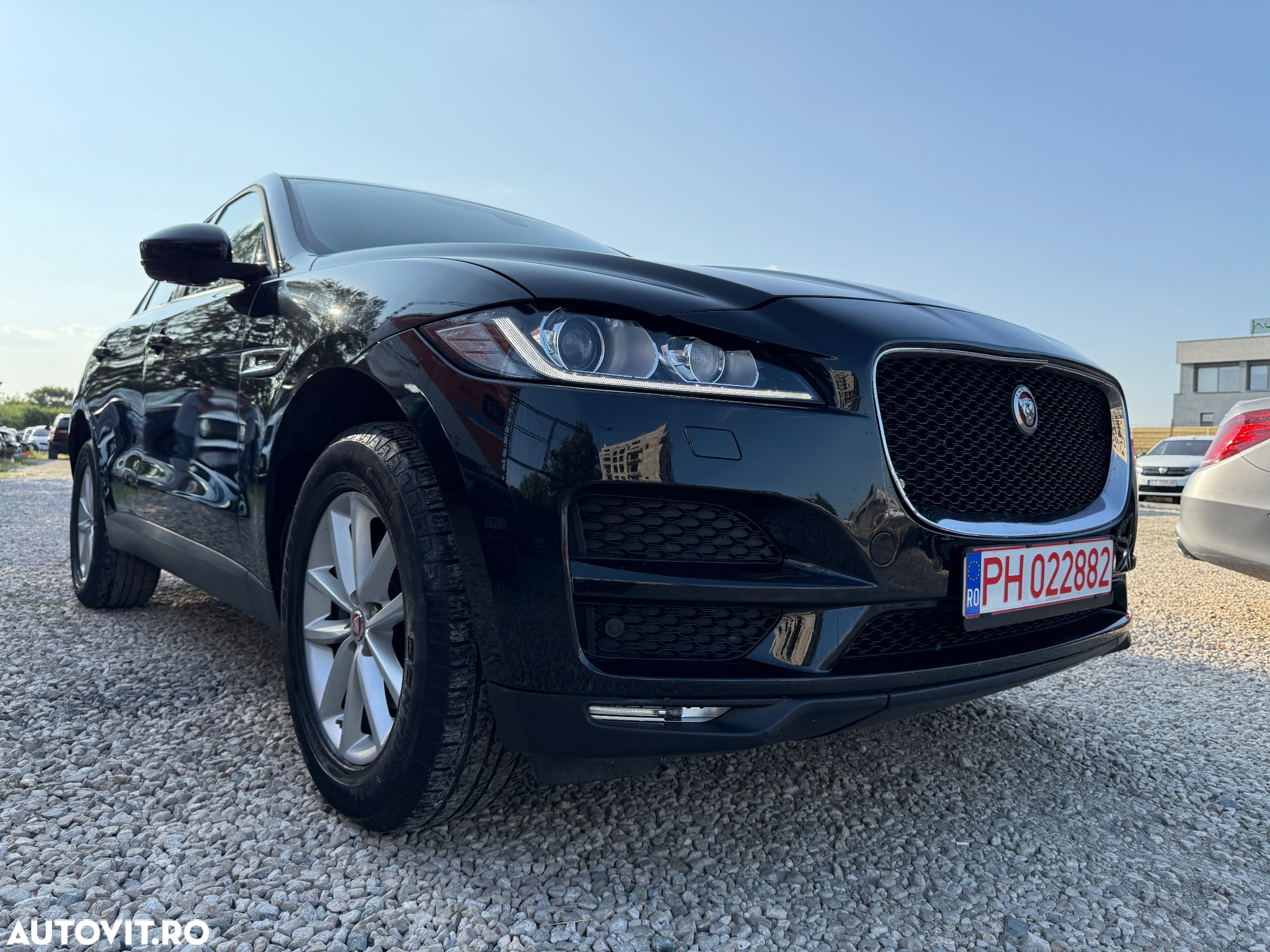 Jaguar F-Pace 20d AWD Aut. Prestige - 17