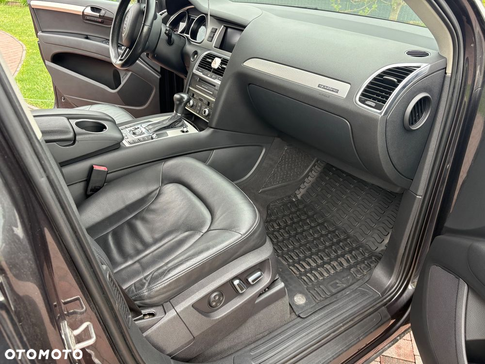 Audi Q7 3.0 TDI DPF clean diesel Quattro Tiptronic - 6