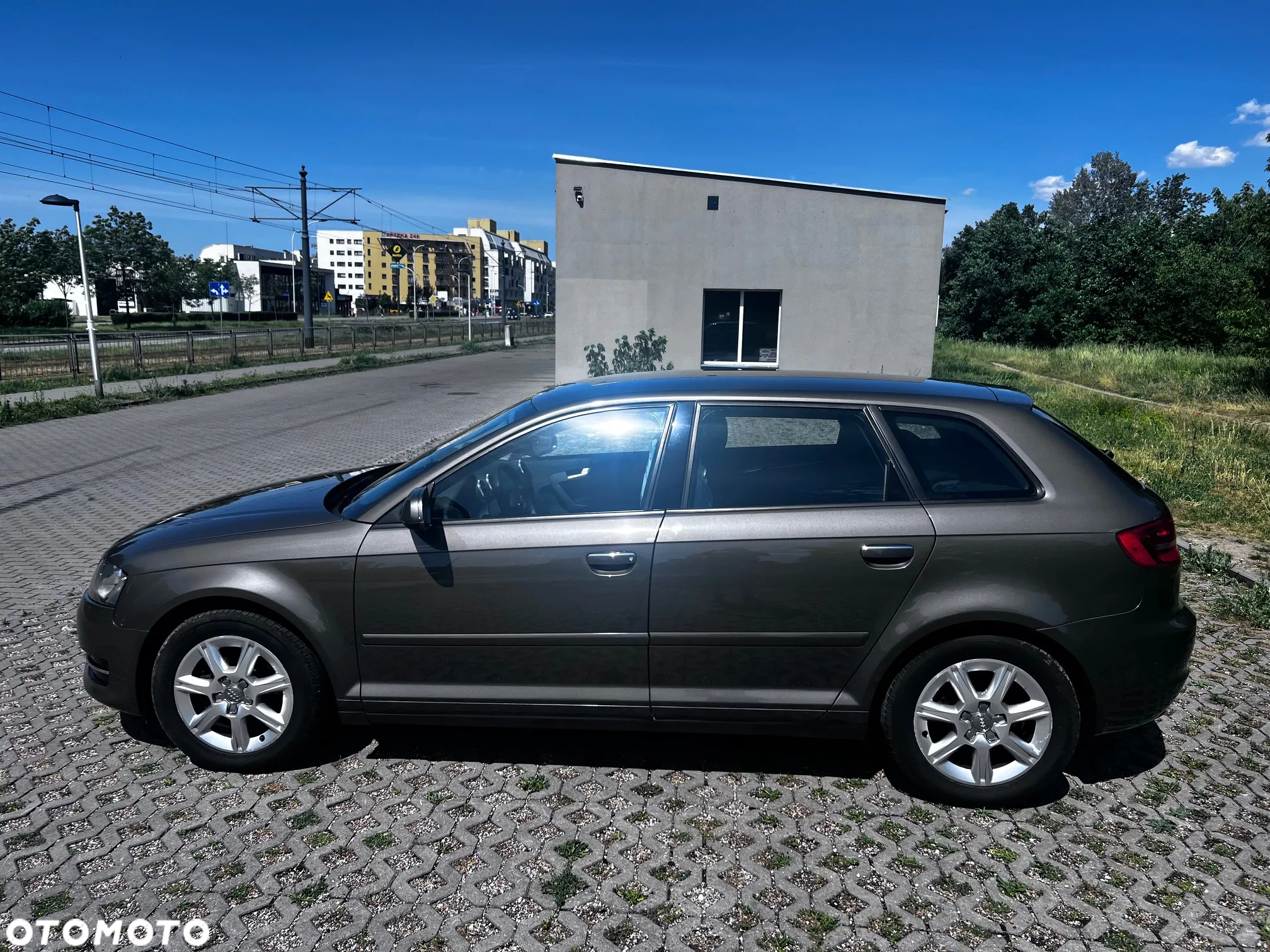 Audi A3 1.6 TDI Ambiente S tronic - 3