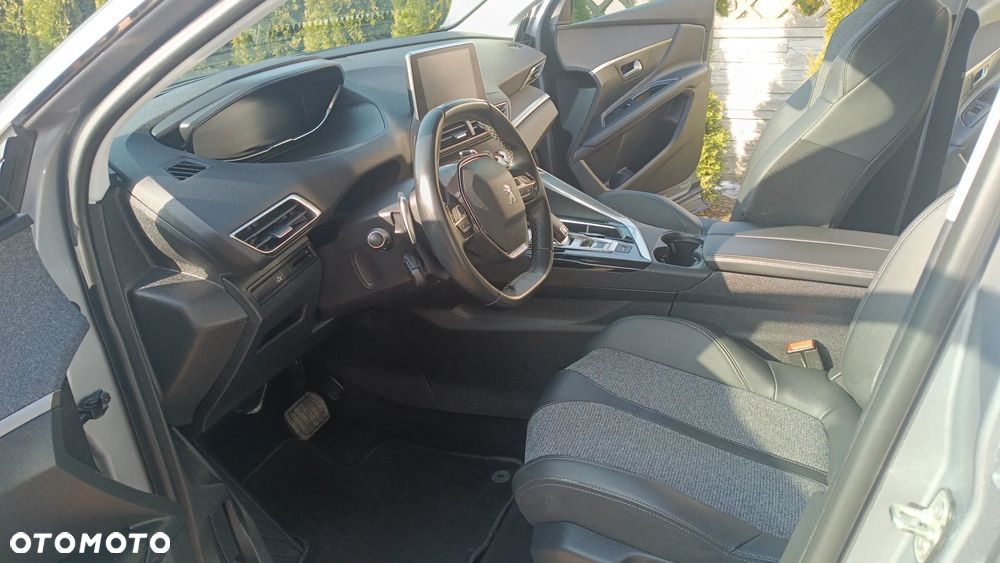 Peugeot 3008 - 36