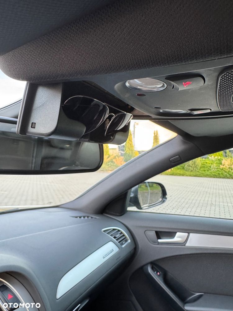 Audi A4 Limousine 2.0 TDI Quattro - 31