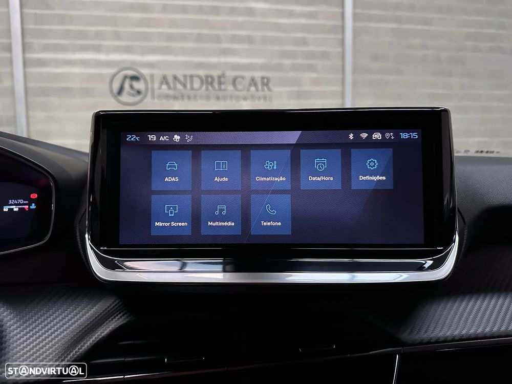 Peugeot 2008 1.2 PureTech Allure - 17