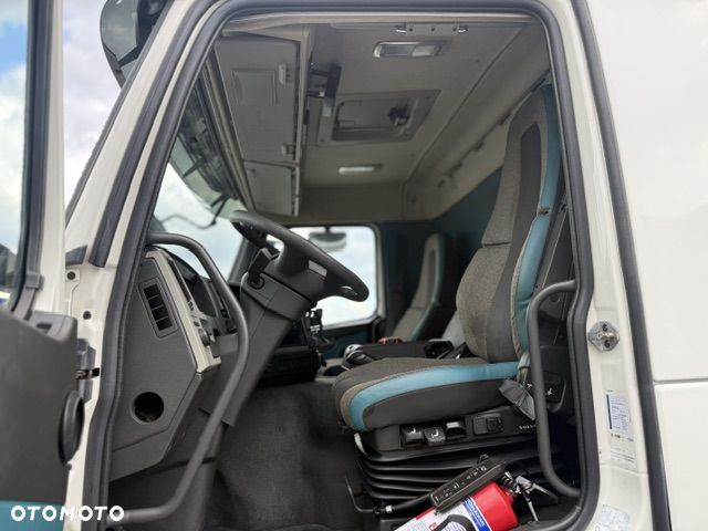 Volvo FM 330 Chłodnia 23palety Super Stan - 10