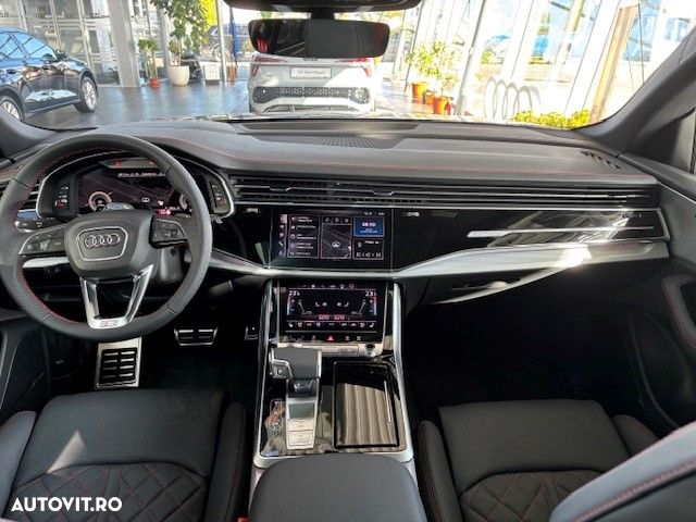 Audi Q8 55 TFSI e quattro Tiptronic PHEV - 5