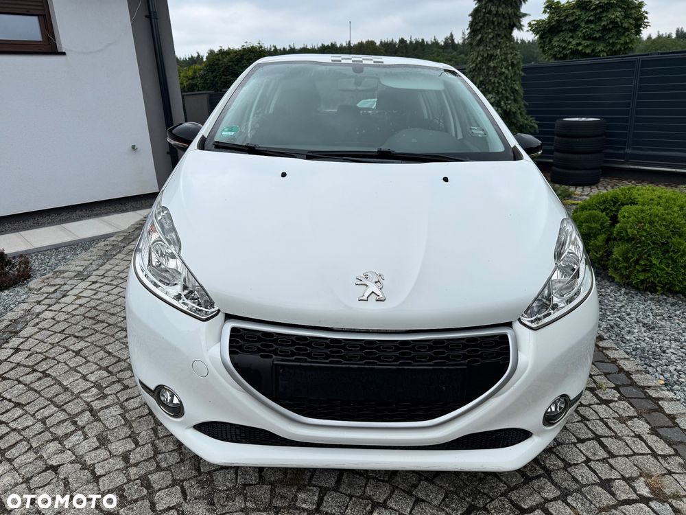 Peugeot 208 - 7