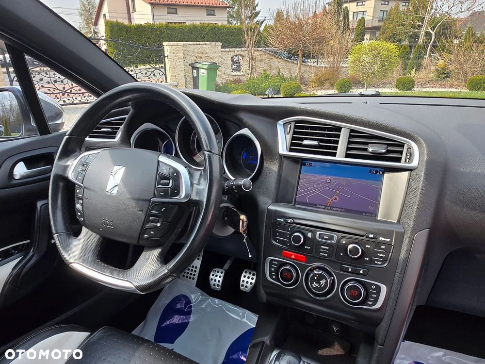 Citroën DS4 THP 200 Pure Pearl - 18