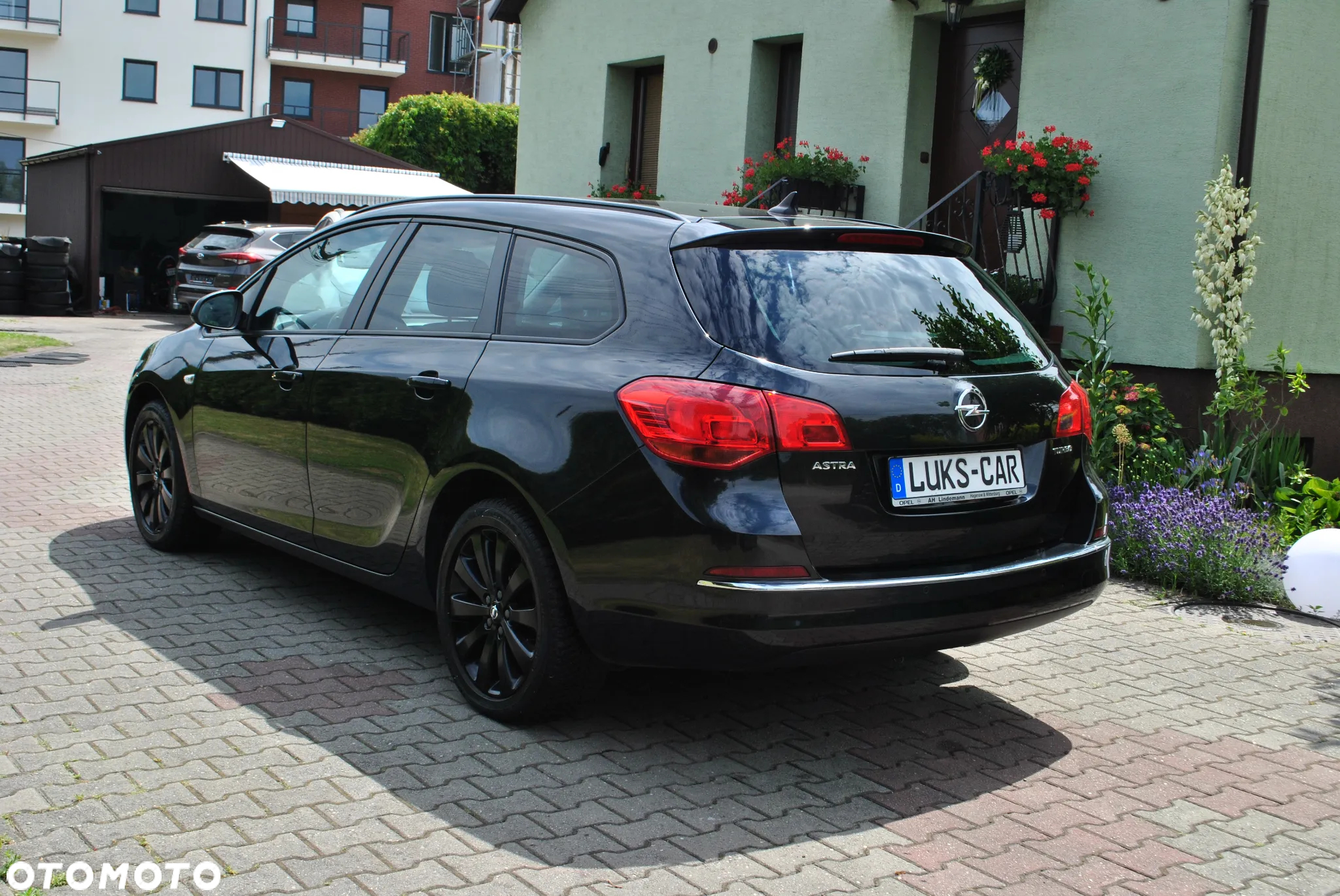Opel Astra 1.4 Turbo Sports Tourer Exklusiv - 31