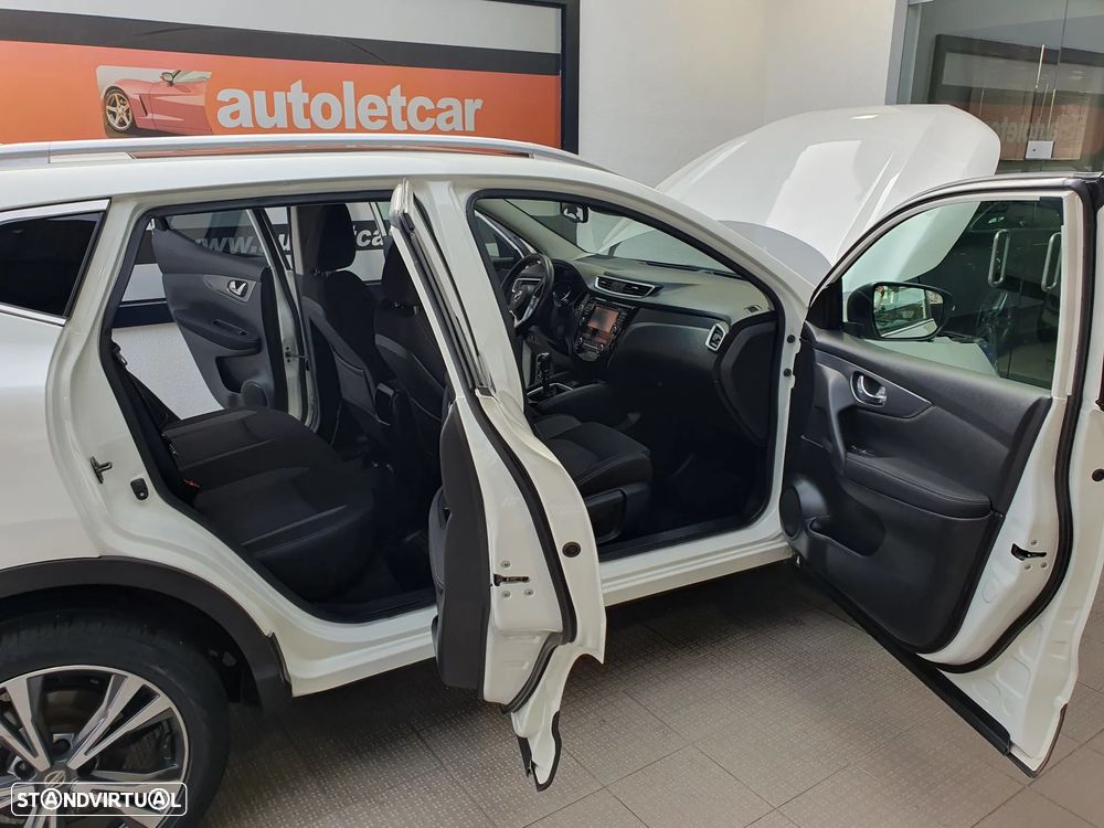 Nissan Qashqai 1.5 dCi N-Connecta - 15