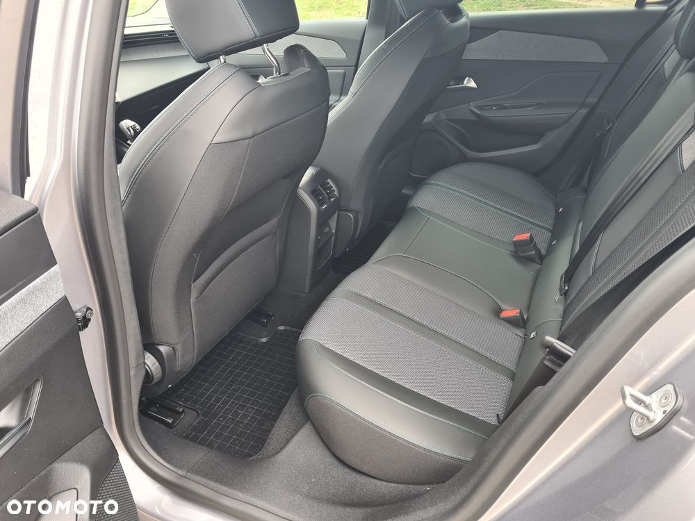 Peugeot 308 1.2 PureTech Allure Pack S&S - 6